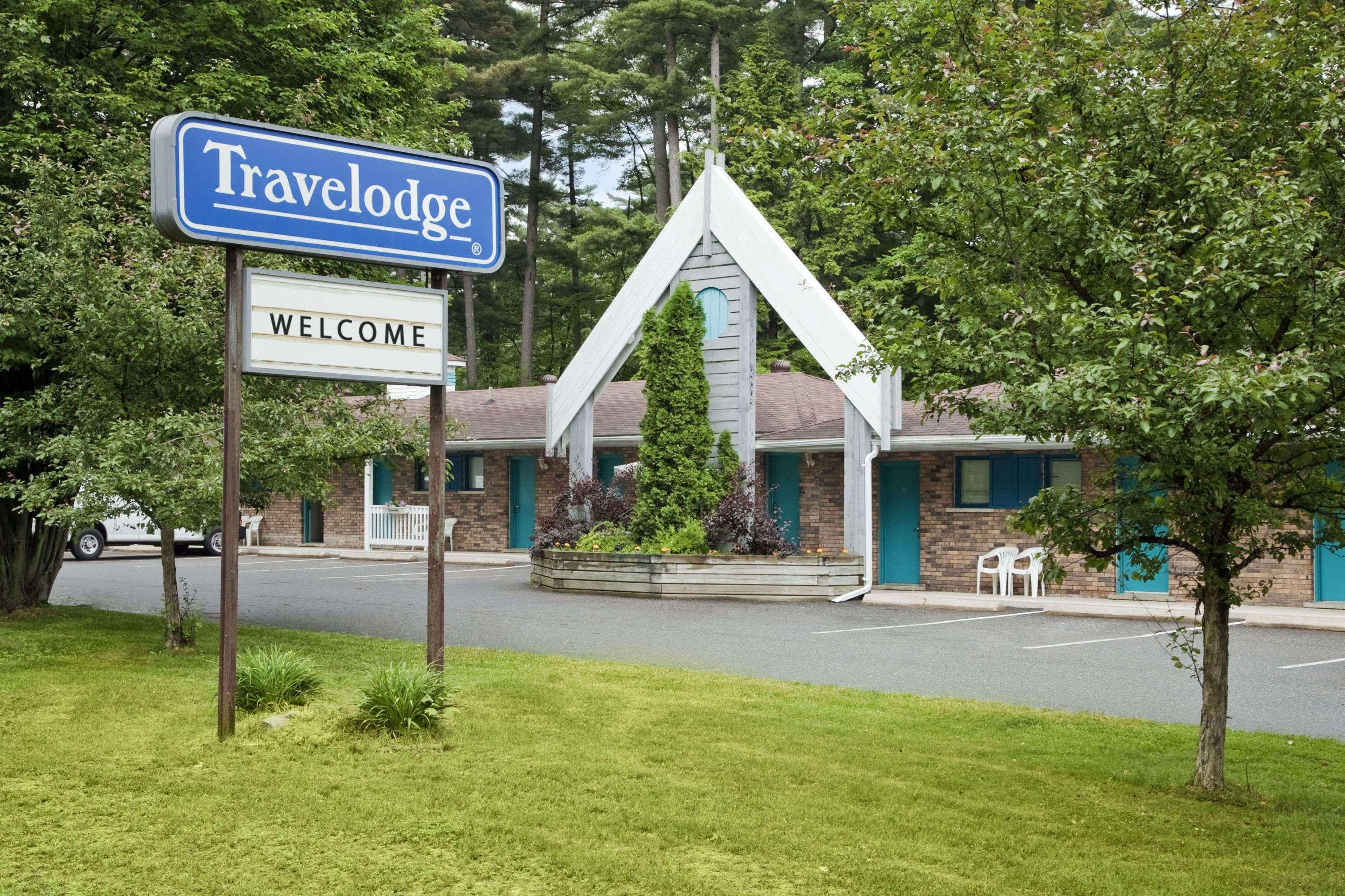 Travelodge By Wyndham Bracebridge Exteriör bild